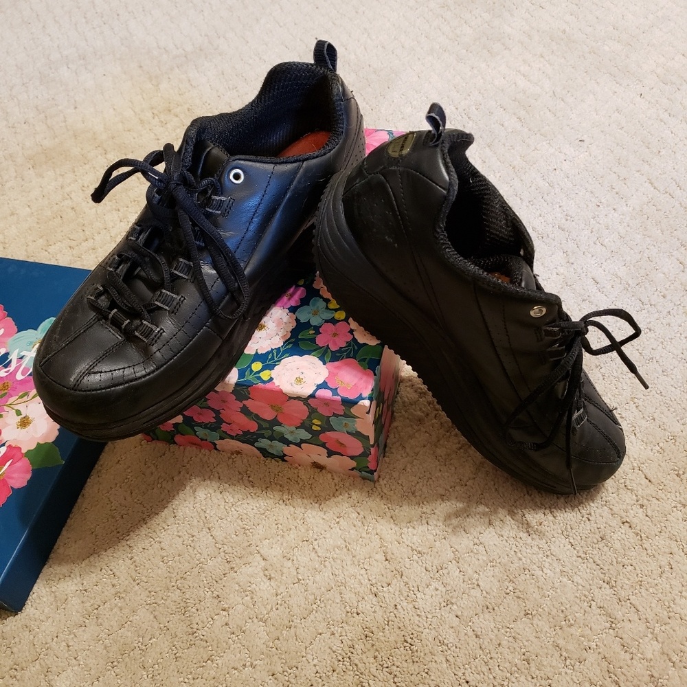 Sketchers shape ups Work